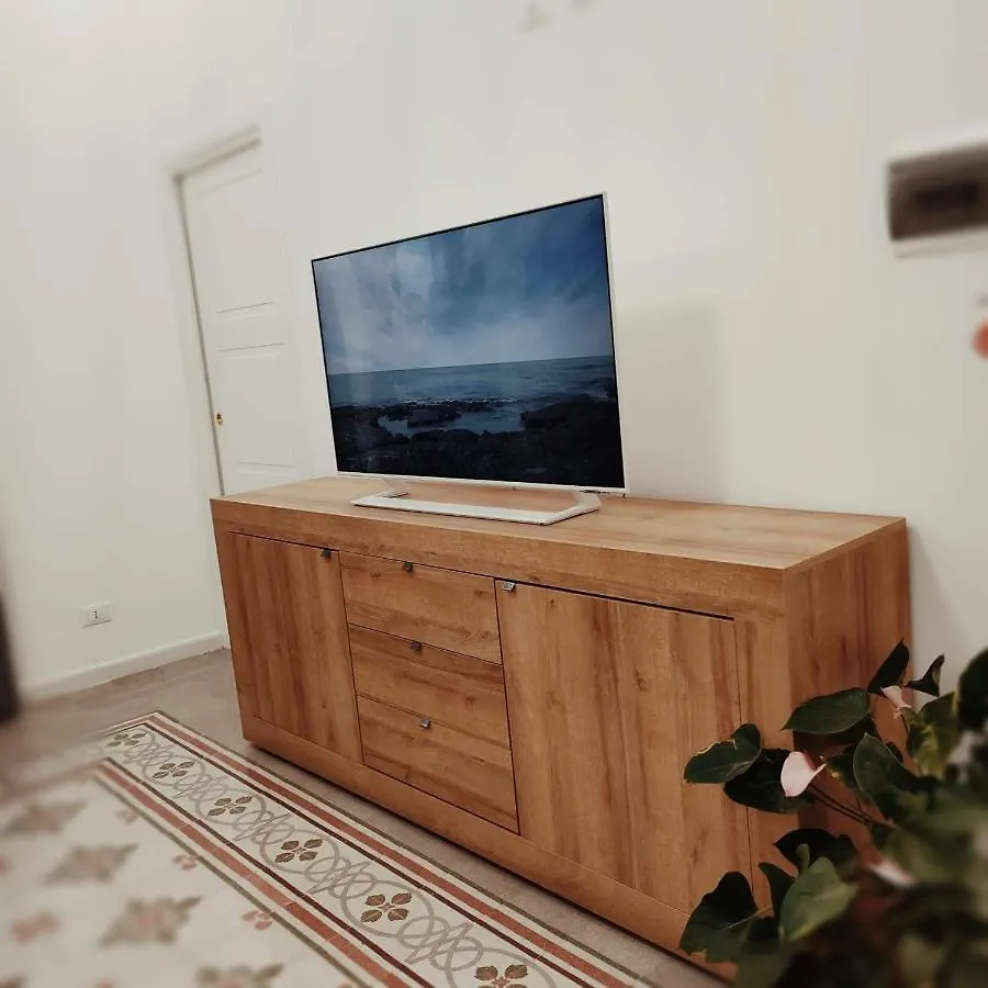 Piazza Vittoria Apartment Carini Italia